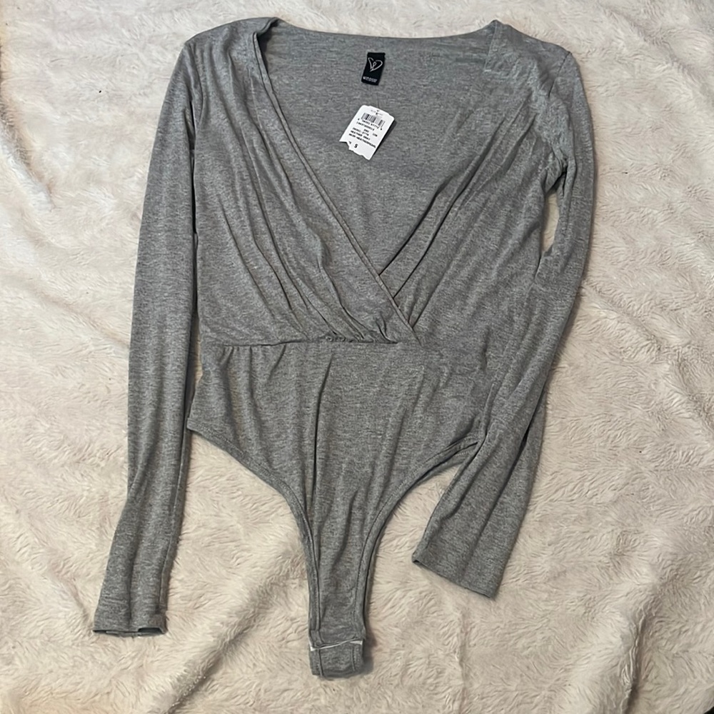 NWT Windsor Top